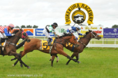Go Racing | Lyrics Way Winning at Taranaki