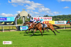 Go Racing | Iberian Ruler Winning at Lismore